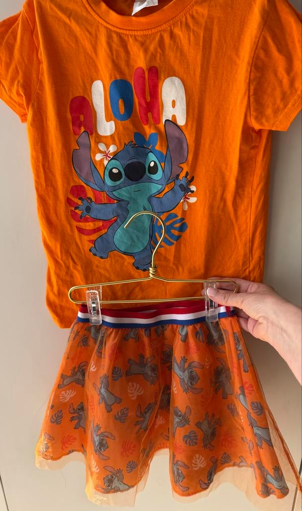Koningsdag Disney Lilo & Stitch set: maat 116-122, Kinderen en Baby's, Kinderkleding | Maat 116, Ophalen of Verzenden, Gebruikt
