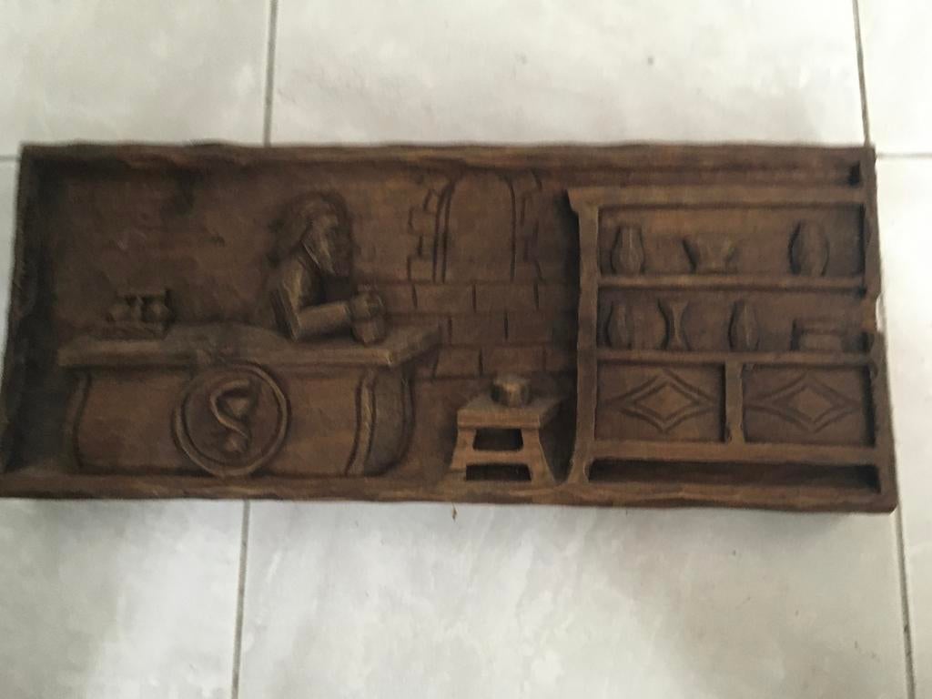 Antiek apotheek houtsnijwerk, 43x18 cm, Houtsnijwerk, Ophalen of Verzenden, Handgemaakt, 20 - 50 cm
