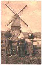 992352 Volendam Klederdracht Molen 1921 Gelopen met zegel, Ophalen of Verzenden, 1920 tot 1940, Gelopen, Noord-Holland