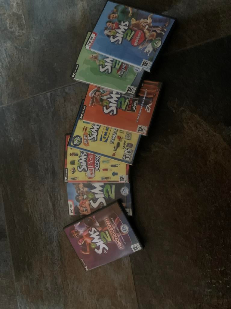 Complete Sims serie voor pc, Gebruikt, 1 speler, Ophalen of Verzenden, Vanaf 12 jaar