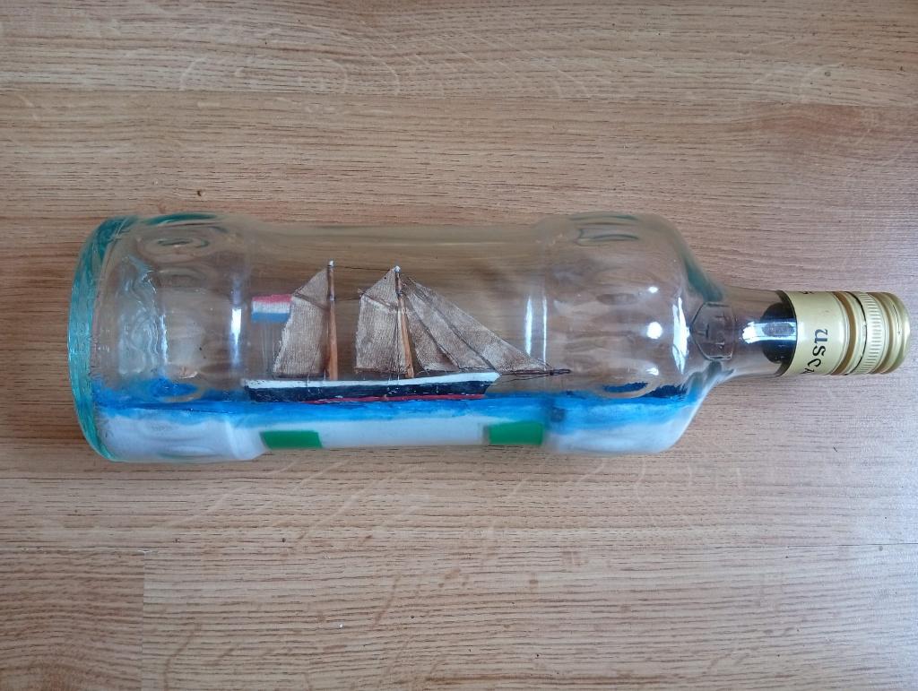 Schip in glazen fles, Hobby en Vrije tijd, Modelbouw | Boten en Schepen, Ophalen of Verzenden, Zo goed als nieuw