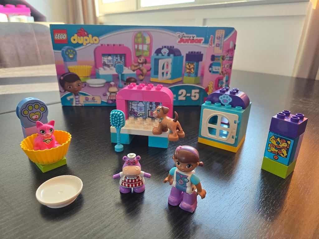 Lego duplo Doc McStuffin 10828, Ophalen of Verzenden, Zo goed als nieuw, Complete set, Disney