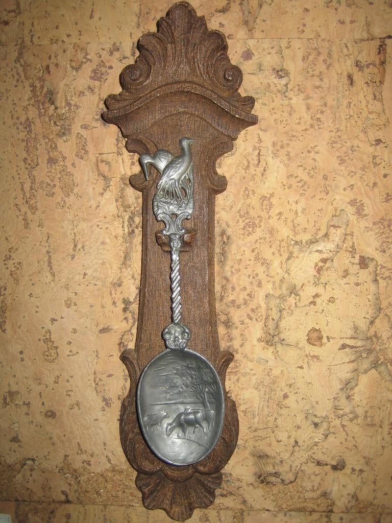 Tinnen lepel op gips 32-10cm, Ophalen of Verzenden