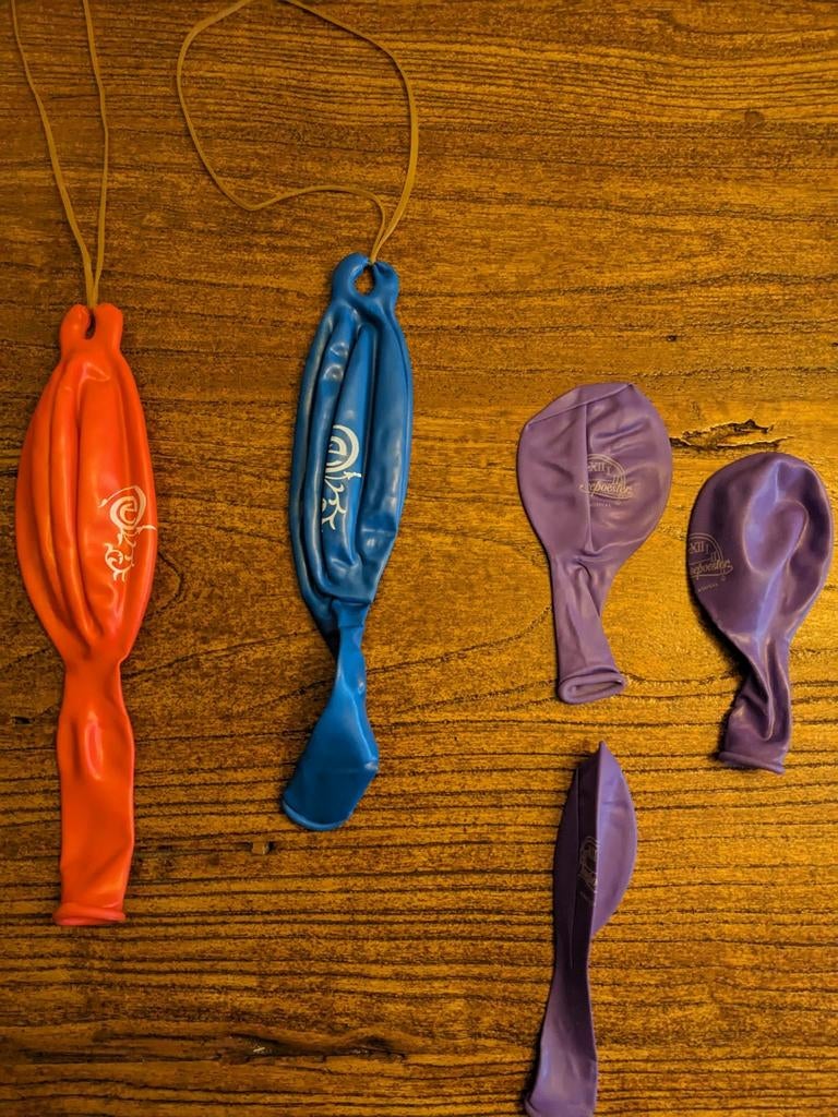 Ballonnen jokies luchtballon en Assepoester, Ophalen of Verzenden, Gebruikt, Overige typen