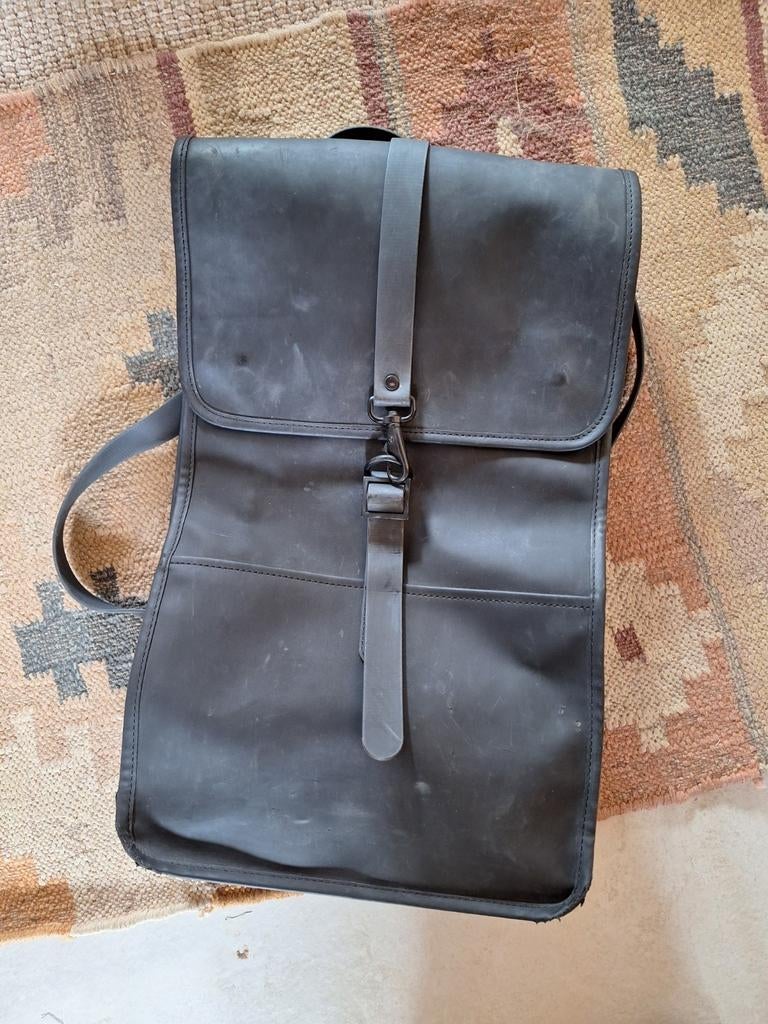 Rains W3 Backpack / Rugtas - Zwart, Sieraden, Tassen en Uiterlijk, Tassen | Rugtassen, Overige merken, 25 tot 40 cm, Ophalen of Verzenden
