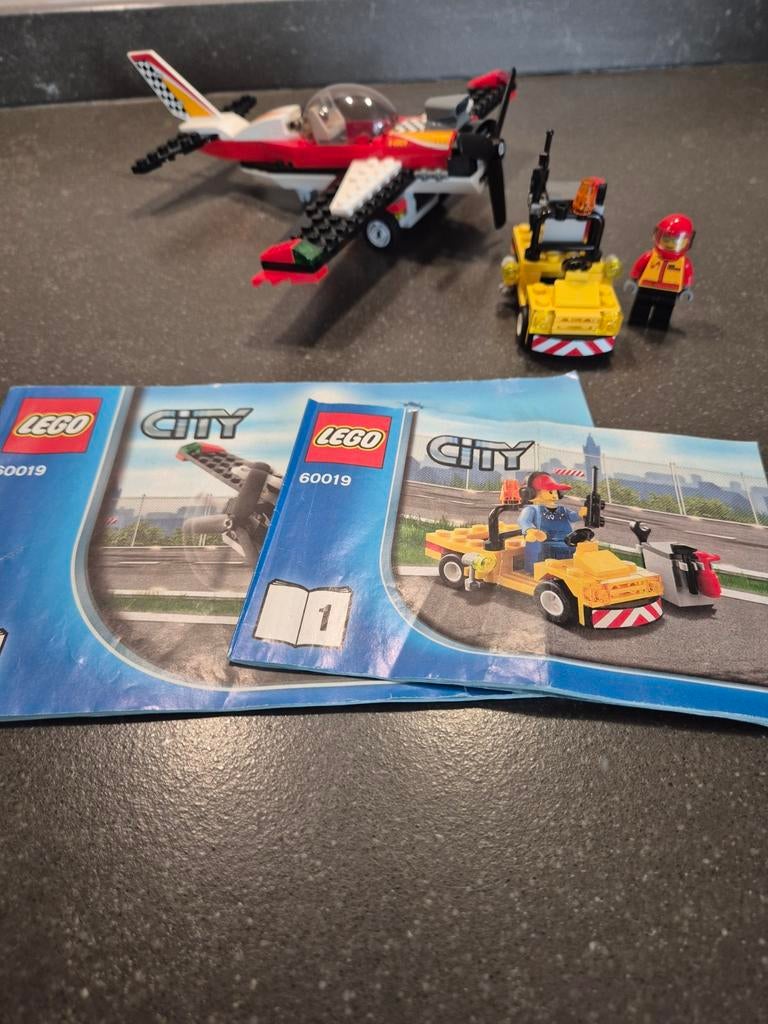 Lego City 60019 Vliegtuig en voertuig, Kinderen en Baby's, Speelgoed | Duplo en Lego, Lego, Compleet, Ophalen of Verzenden, Complete set