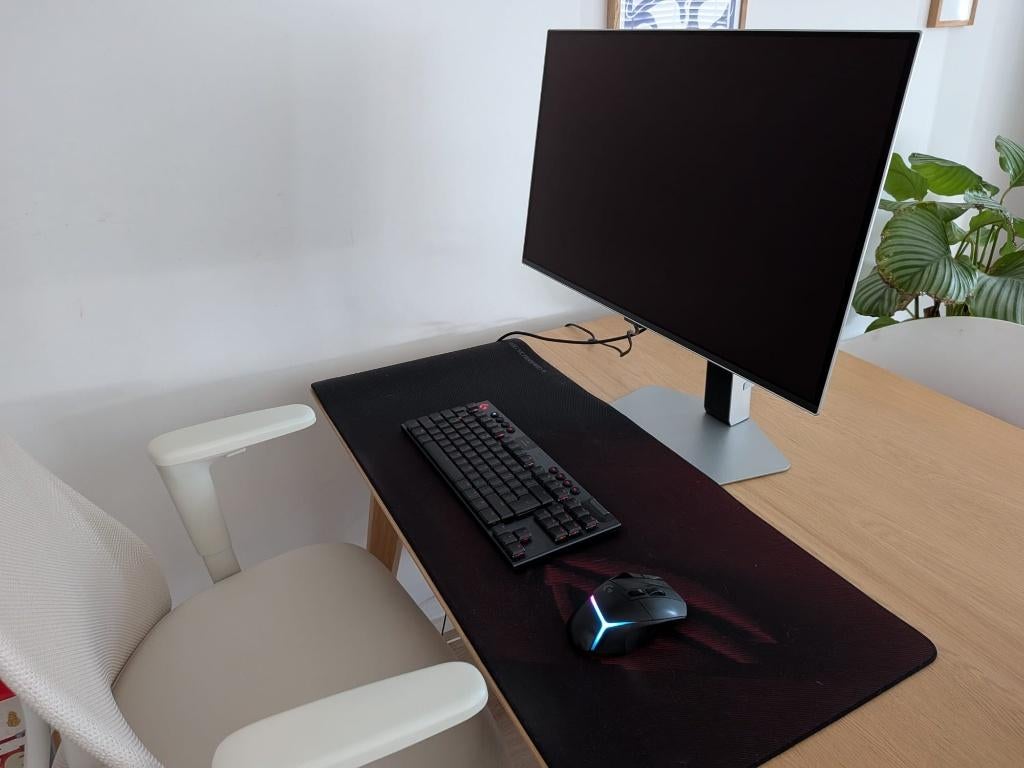 Samsung Odyssey OLED G6 LS27DG612SUXEN, Computers en Software, Monitoren, Gaming, Odyssey OLED G6 LS27DG612SUXEN, In hoogte verstelbaar