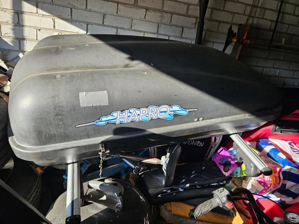 Hapro dakkoffer met dakdragers voor Volvo V50, Ophalen, Gebruikt