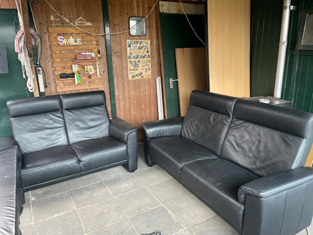 Lederen bankstel: 2-zits en 2.5-zits banken, Ophalen, Gebruikt, Rechte bank, 200 tot 250 cm