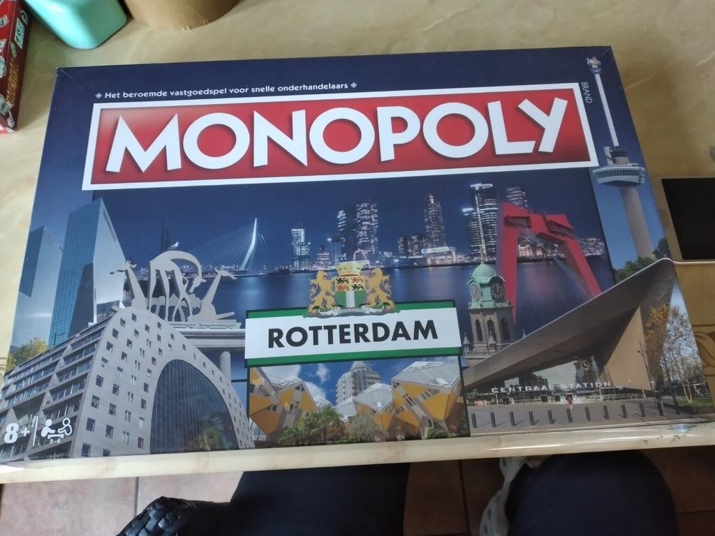 Monopoly Rotterdam nieuw in seal, Hobby en Vrije tijd, Gezelschapsspellen | Bordspellen, Ophalen of Verzenden, Nieuw