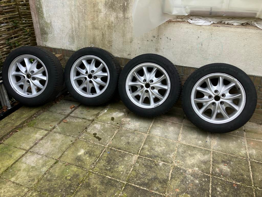 4 Michelin winterbanden + jaguar 17” Celtic velgen, Auto-onderdelen, Banden en Velgen, Ophalen, Gebruikt, Banden en Velgen, 17 inch