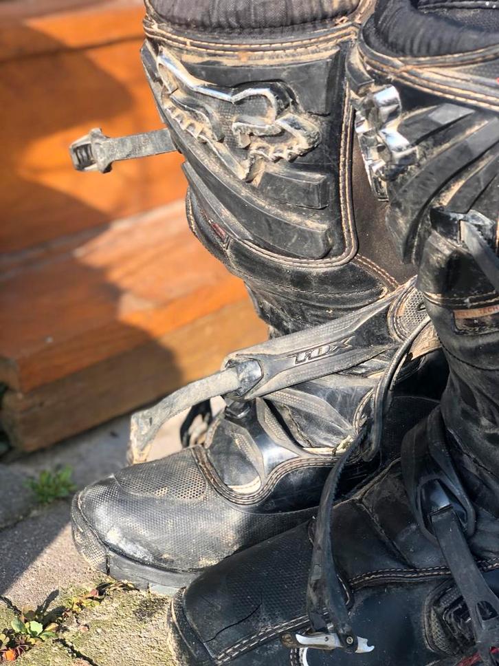 Fox Crosslaarzen Maat 42,5 - Zwart met Rood Accent, Motoren, Kleding | Motorkleding, Laarzen, Heren, Tweedehands, Ophalen of Verzenden