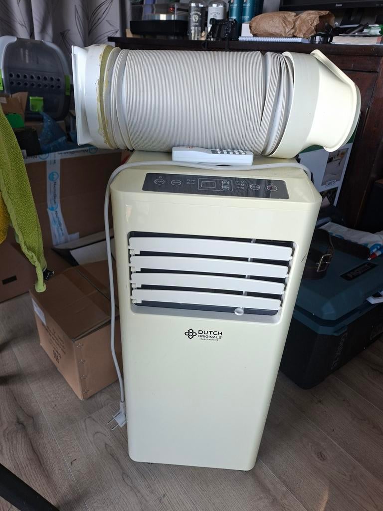Kleine airco., Witgoed en Apparatuur, Airco's, Ophalen, Gebruikt, Minder dan 60 m³, 2 snelheden