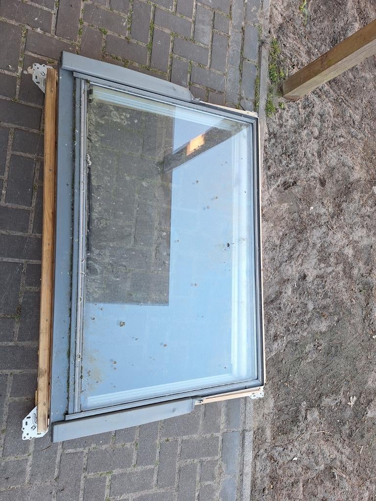 Velux Dakraam GGLU04 - 134x98 cm - Gebruikt, Ophalen, Gebruikt, 80 tot 120 cm, 120 tot 160 cm