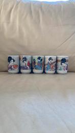 Porselein japanse sake geisha kopjes, Ophalen