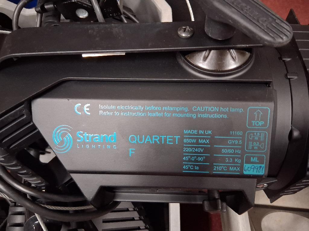 Strand Lighting Quartet F 650 Watt fressnel spot, Ophalen, Zo goed als nieuw, Licht