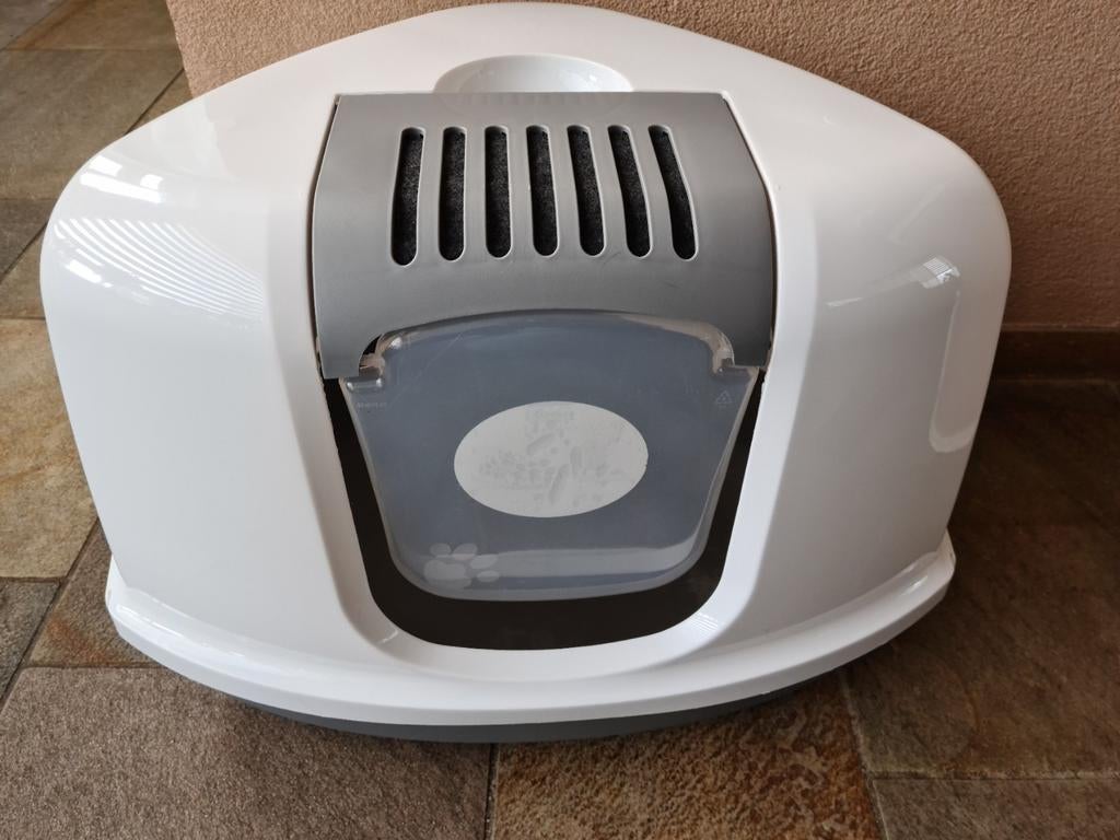 Hoek kattenbak, Ophalen, Zo goed als nieuw