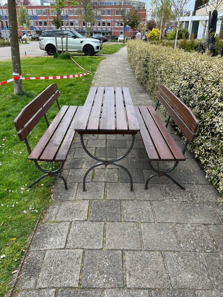 Inklapbare biertafel met 2 banken - Hout en Staal, Ophalen, Gebruikt, Inklapbaar, Rechthoekig