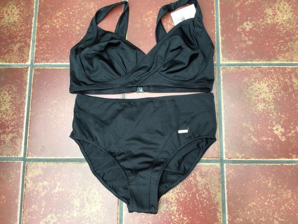 Bikini merk Triumph maat 40B, Kleding | Dames, Badmode en Zwemkleding, Blauw, Nieuw, Badpak, Emmen