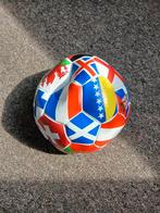 Nieuwe voetbal met landen erop., Ophalen, Nieuw, Bal