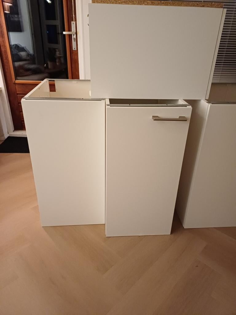 Ikea Metod keukenkasten in uitstekende staat, Huis en Inrichting, Keuken | Keukenelementen, Ophalen, 50 tot 100 cm, Zo goed als nieuw