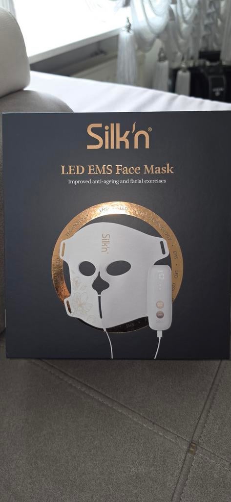 Silk'n LED EMS, Sieraden, Tassen en Uiterlijk, Uiterlijk | Gezichtsverzorging, Ophalen of Verzenden, Nieuw, Gehele gezicht, Verzorging