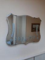 Vintage spiegel met in het glas bewerkte afbeeldingen, Huis en Inrichting, Woonaccessoires | Spiegels, Ophalen, Rechthoekig, Minder dan 50 cm