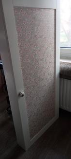 Sieradenkast wit. In nette staat! Hangkast, Ophalen, Zo goed als nieuw, Minder dan 150 cm, Minder dan 100 cm