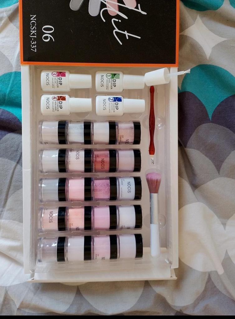 Dipping powder nagels plus extra vloeistof, Sieraden, Tassen en Uiterlijk, Uiterlijk | Cosmetica en Make-up, Overige kleuren, Nieuw