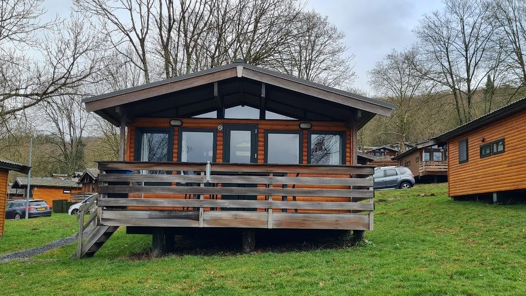 Vakantiewoning chalet Ardennen, Bemiddelingsbureau, 2 slaapkamers, Recreatiepark, Chalet, Bungalow of Caravan