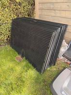 10x 300 Wp zonnepanelen, 5 jaar oud, Doe-het-zelf en Verbouw, Zonnepanelen en Toebehoren, Ophalen, Gebruikt, Paneel, 200 wattpiek of meer