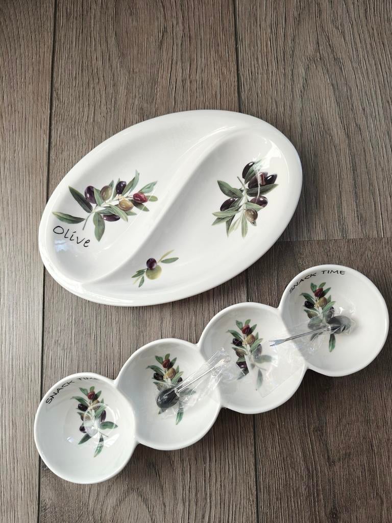 Aardewerk Olijven Setje - Grieks Design, Nieuw!, Huis en Inrichting, Keuken | Servies, Nieuw, Ophalen of Verzenden, Kom(men), Effen