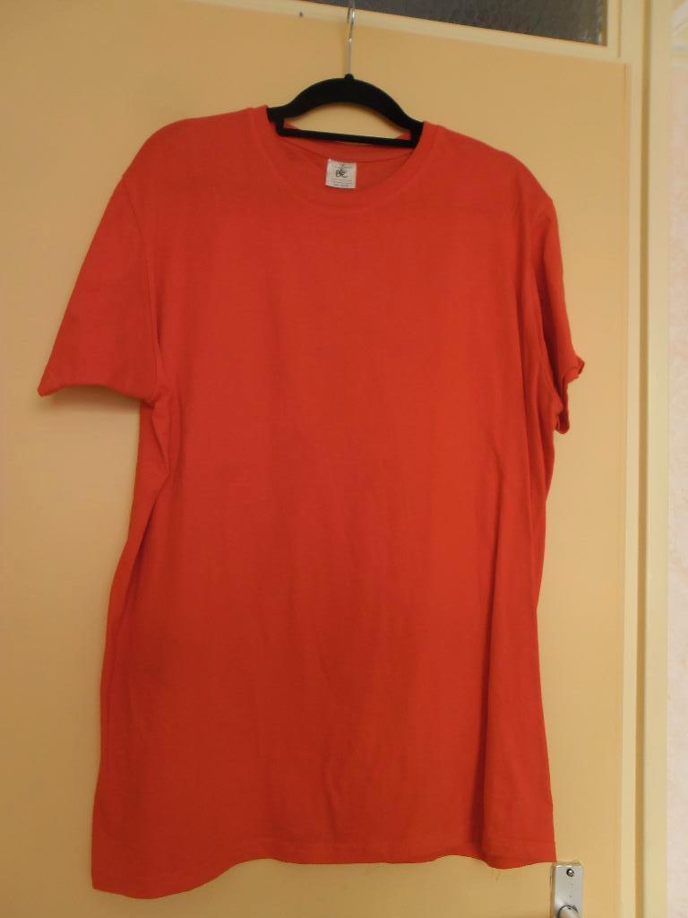 Nieuwe heren t-shirt. Maat XXL, Kleding | Heren, Grote Maten, Ophalen of Verzenden, Nieuw, Rood, Shirt