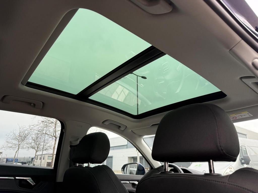 Audi Q3 45 TFSI e S edition 245PK PDC/LMV/CARPLAY/VIRTU/PANO, 12 maanden, Stof, Gebruikt, Blauw