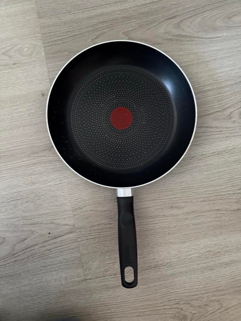 4-delige Tefal Pannenset (Koekenpannen + Grillpan), Ophalen of Verzenden, Gebruikt, Overige materialen, Koekenpan of Braadpan