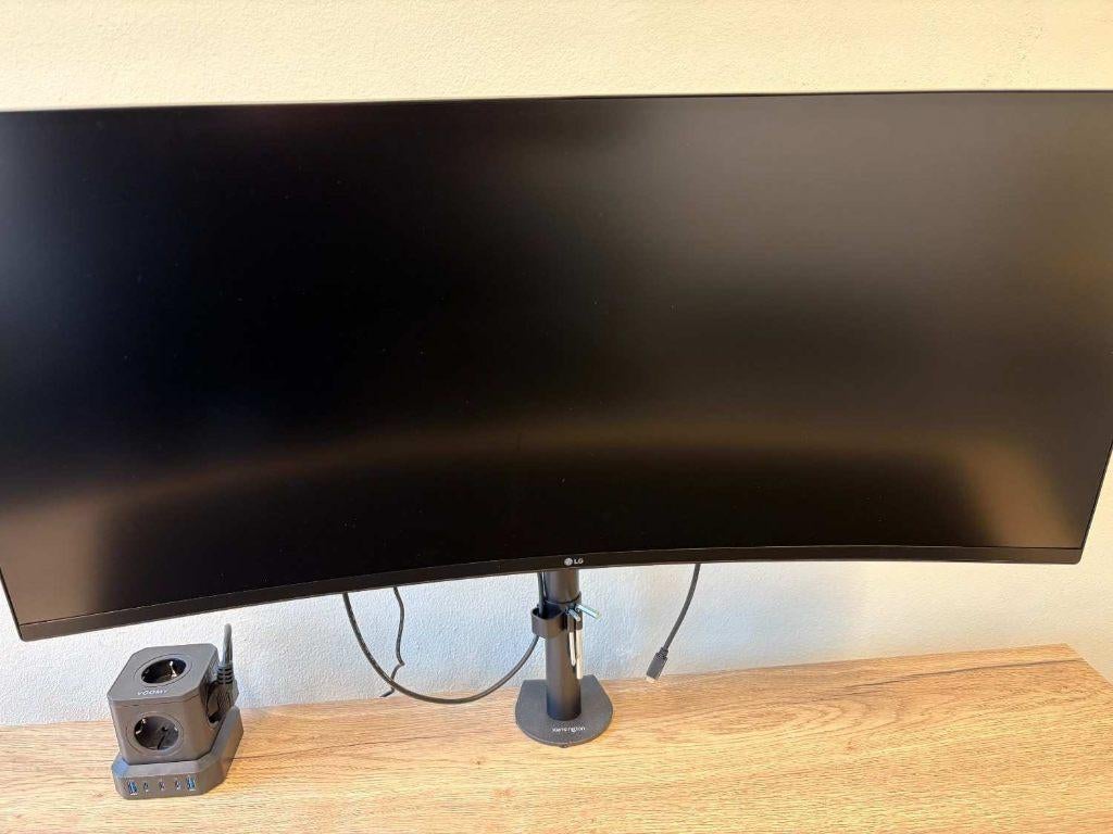 LG curved ultrawide monitor (34 inch, 1440p), Ophalen, 3 tot 5 ms, VA, Zo goed als nieuw