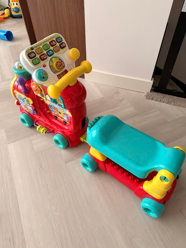 VTech Rijd & Leer Trein - Interactief Speelgoed, Kinderen en Baby's, Speelgoed | Vtech, Ophalen, Zo goed als nieuw, 6 maanden tot 2 jaar
