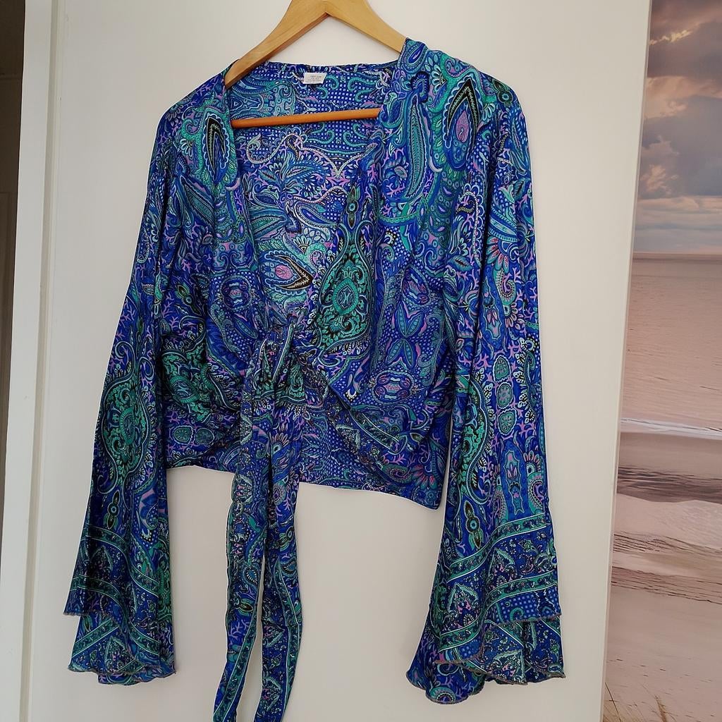 Bolero van van zijde, Kleding | Dames, Onbekend, Ophalen of Verzenden, Nieuw, Groen