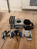 Nintendo GameCube bundel, Met games, Ophalen of Verzenden, Zo goed als nieuw, Met 3 controllers of meer