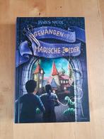 GEVANGEN  OP  DE  MAGISCHE  ZOLDER  van James Nicol  , Ophalen of Verzenden, Zo goed als nieuw, Fictie algemeen