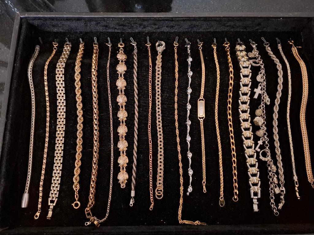 20 Antieke/Vintage armbanden, Verzenden, Overige materialen, Armband