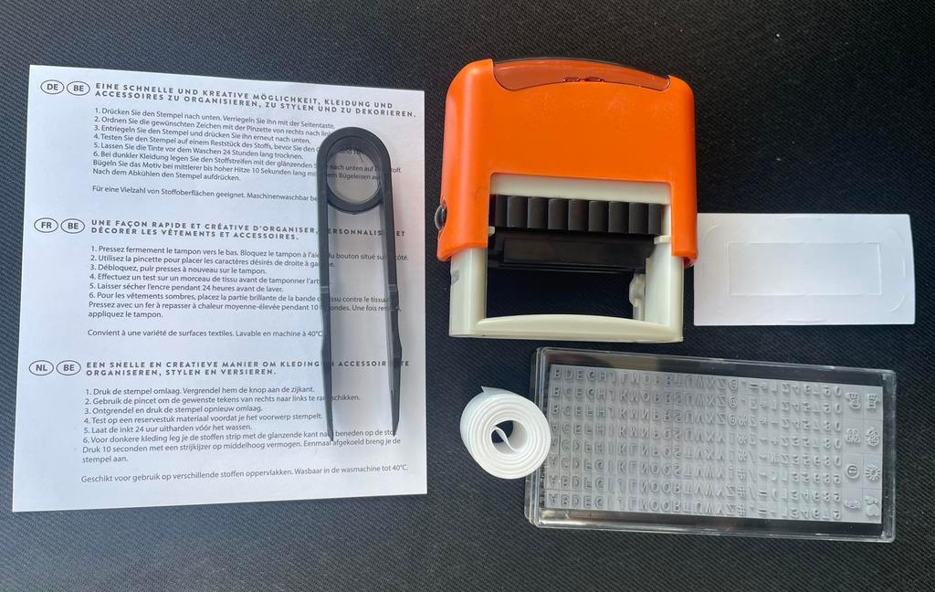 Textielstempelset met 224 tekens en inktkussen, Ophalen of Verzenden, Nieuw, Overige typen