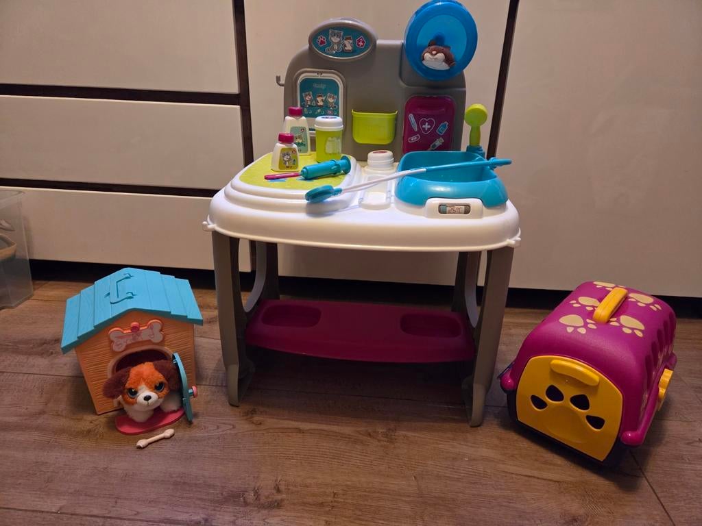 Smoby dierenarts praktijk met accessoires, Ophalen of Verzenden, Zo goed als nieuw, Jongen of Meisje