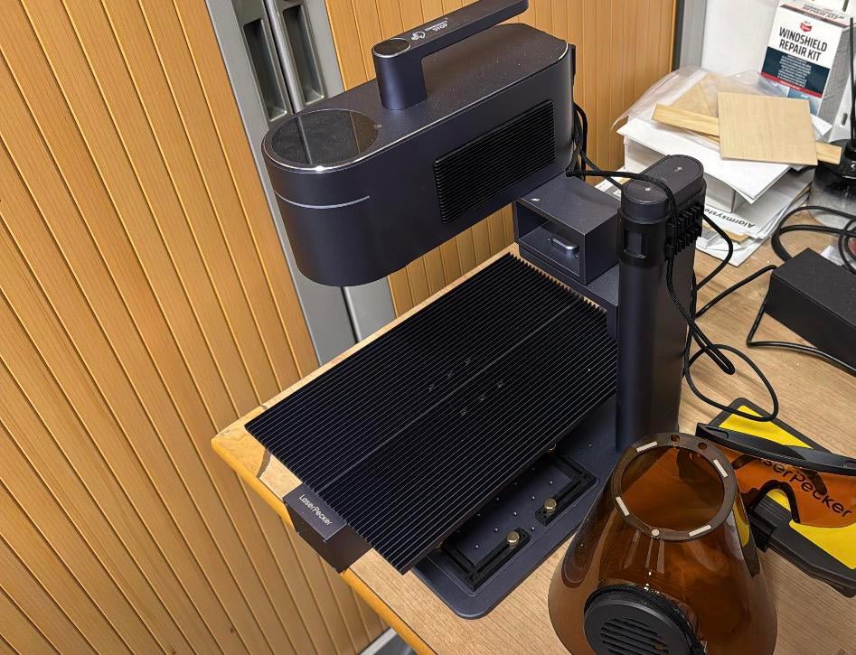 LaserPecker 4 Lasergraveermachine Zo goed als nieuw + extras, Ophalen, Zo goed als nieuw