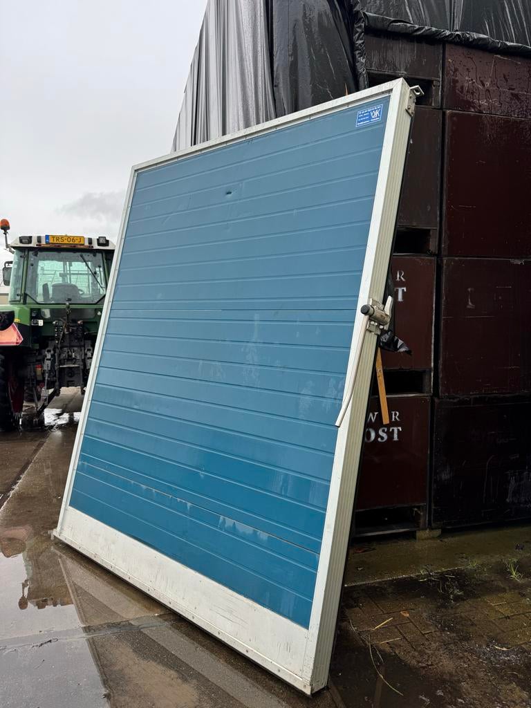 Cel deur met ophang materiaal, Doe-het-zelf en Verbouw, Deuren en Horren, Gebruikt, Verzenden, Overige typen, Metaal