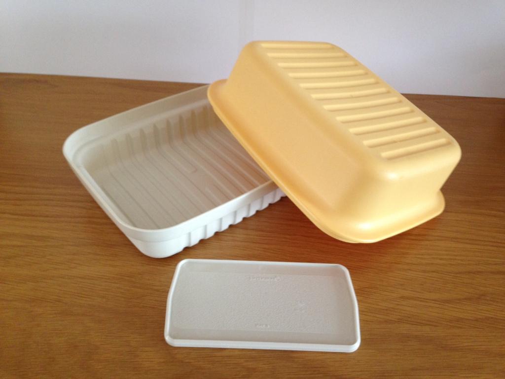 I.Z.G.S.  kaasdoos - kornuit - kaas bak TUPPERWARE GEEL, Ophalen of Verzenden, Gebruikt, Geel, Bak of Kom
