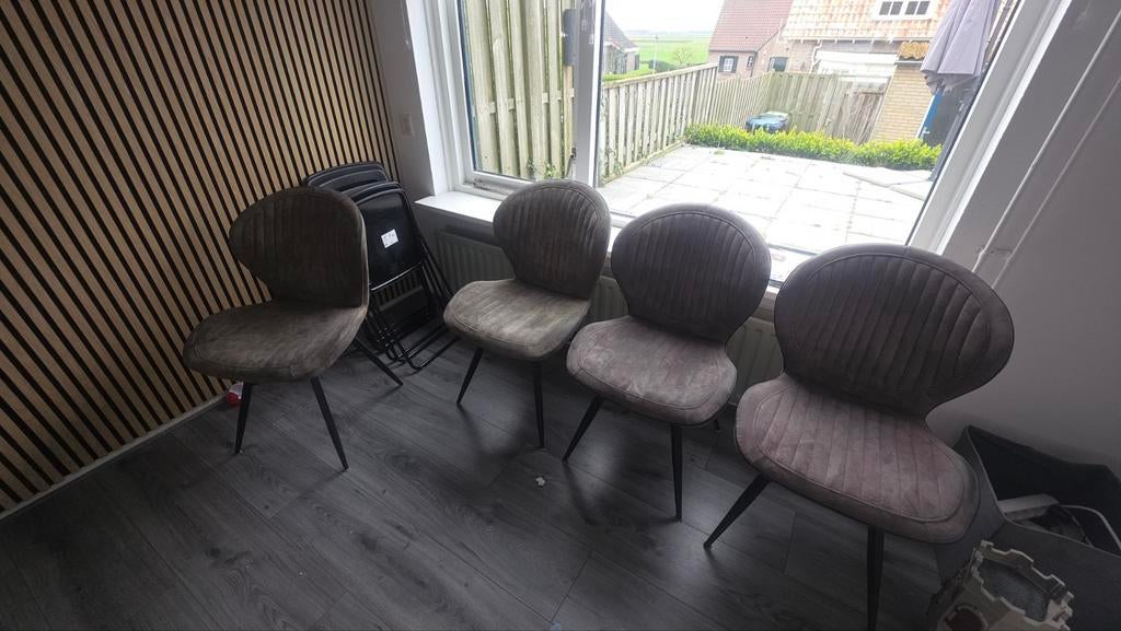 Set van 4 comfortabele eetkamerstoelen, Huis en Inrichting, Stoelen, Gebruikt, Vier, Metaal, Stof, Grijs, Ophalen