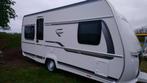 Fendt Saphir 445 bj2020 met voortent en Thule-fietsendrager, Caravans en Kamperen, Caravans, Vast bed, Rondzit, Particulier, Kachel