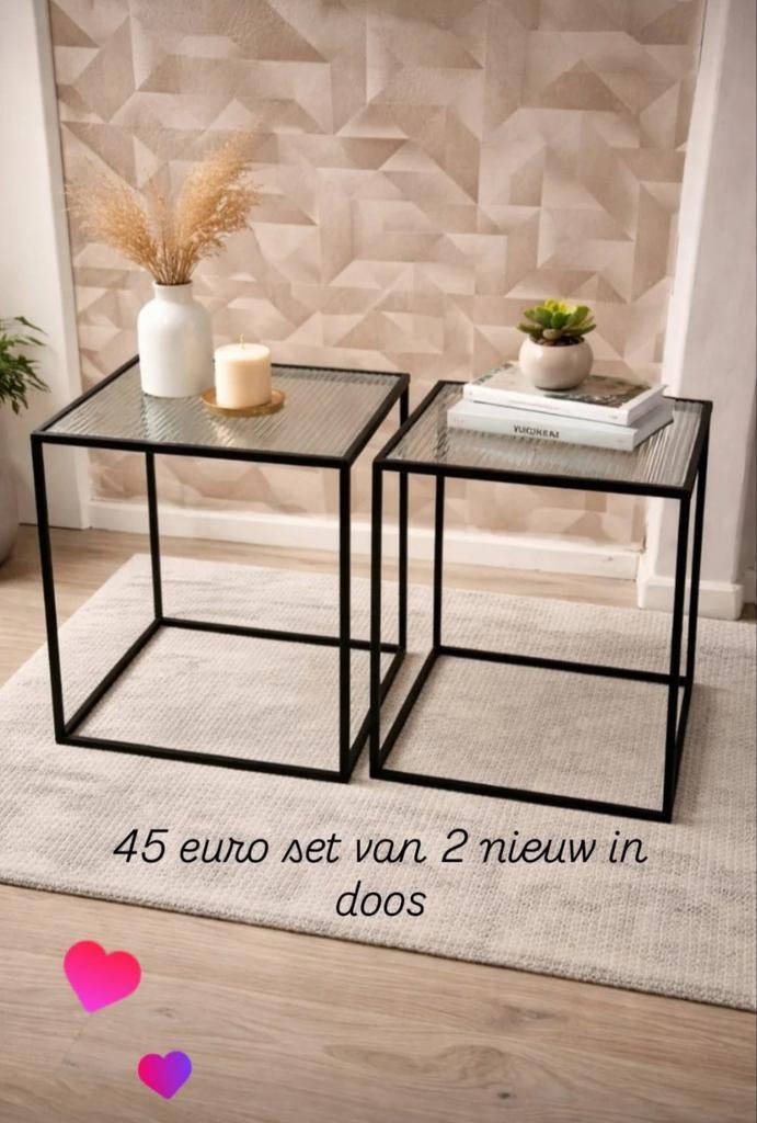 Set van 2 bijzettafels zwart staal glas reliëf nieuw, Ophalen of Verzenden, Nieuw, Rond, Modern, Industrieel