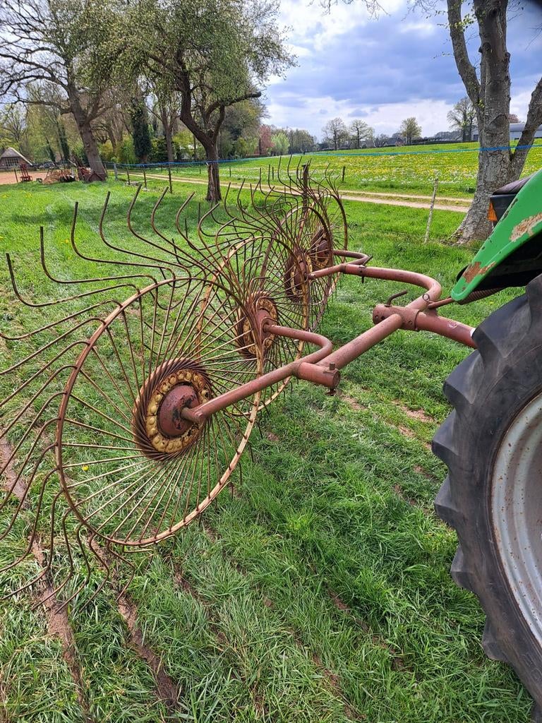 Hooihark acrobaat, Ophalen of Verzenden